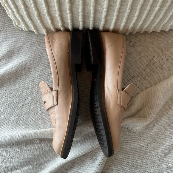 NWOT Rockport Womens Walking Pump in Nude Pink Crocodile SIZE 8 - Picture 3 of 8